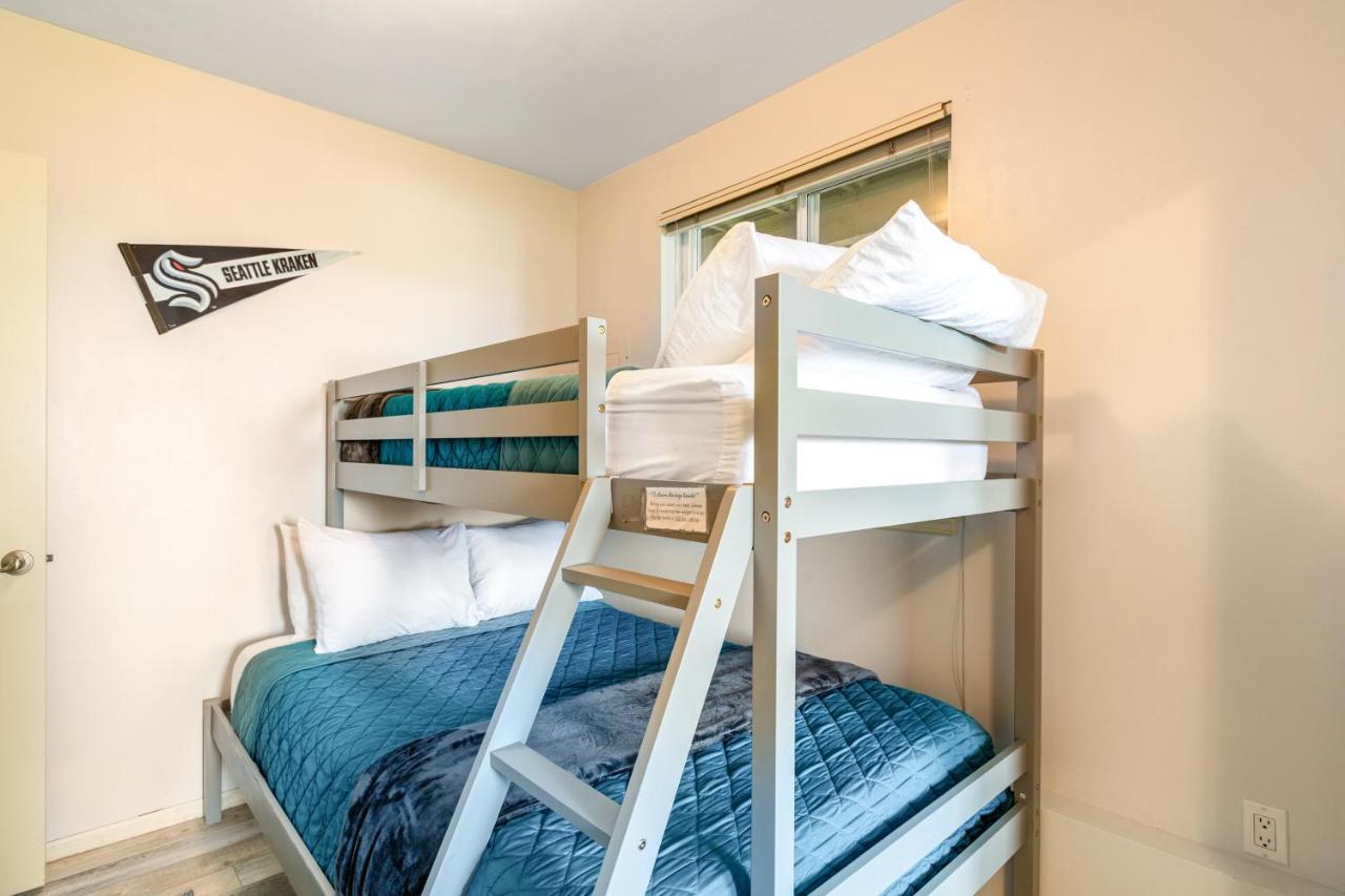 Driftwood Hideaway Villa Camano Bagian luar foto